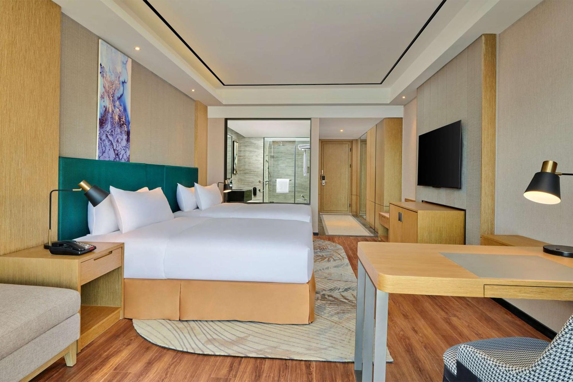 Hilton Garden Inn Wuhan Hankou Exterior photo