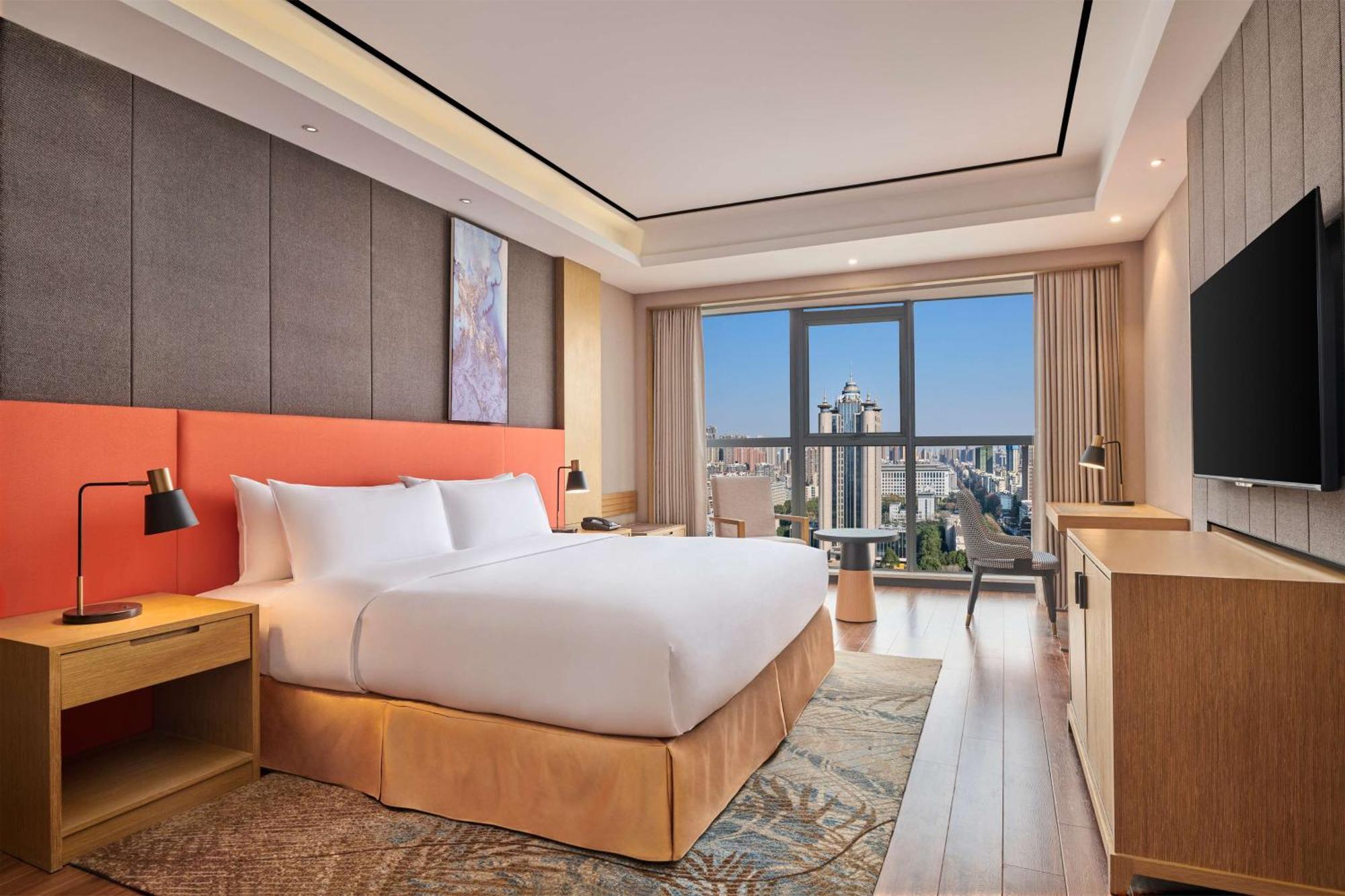 Hilton Garden Inn Wuhan Hankou Exterior photo