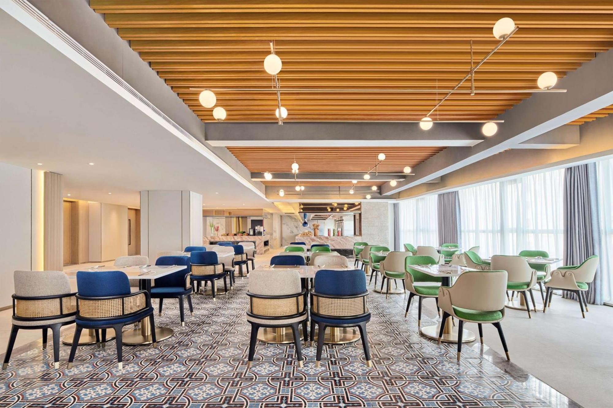 Hilton Garden Inn Wuhan Hankou Exterior photo