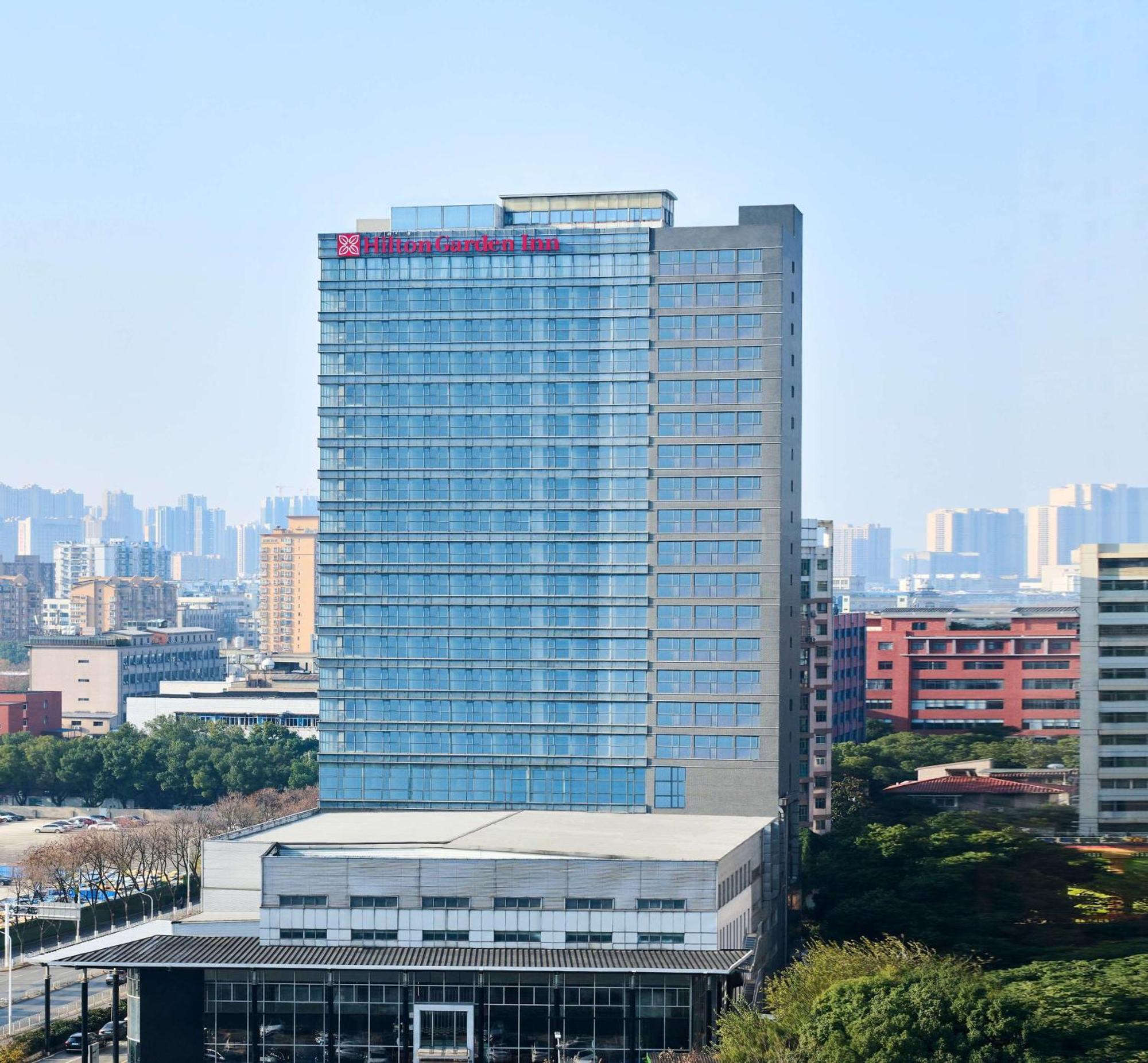 Hilton Garden Inn Wuhan Hankou Exterior photo